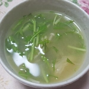 きのこ出汁がおいしい！水菜とえのきのお味噌汁